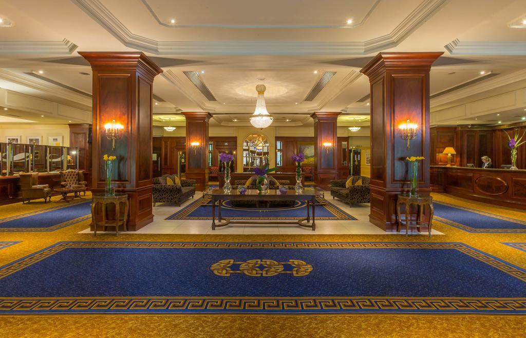 Clyde Court Hotel Dublin Buitenkant foto